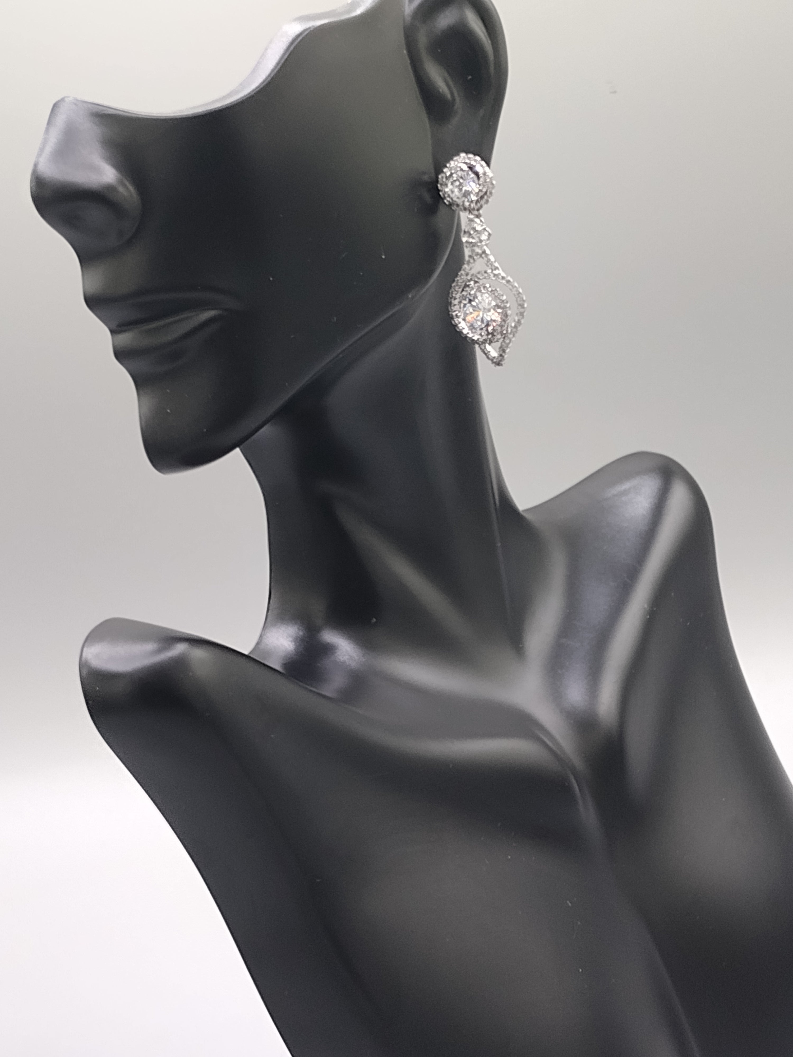 Luxx Earrings