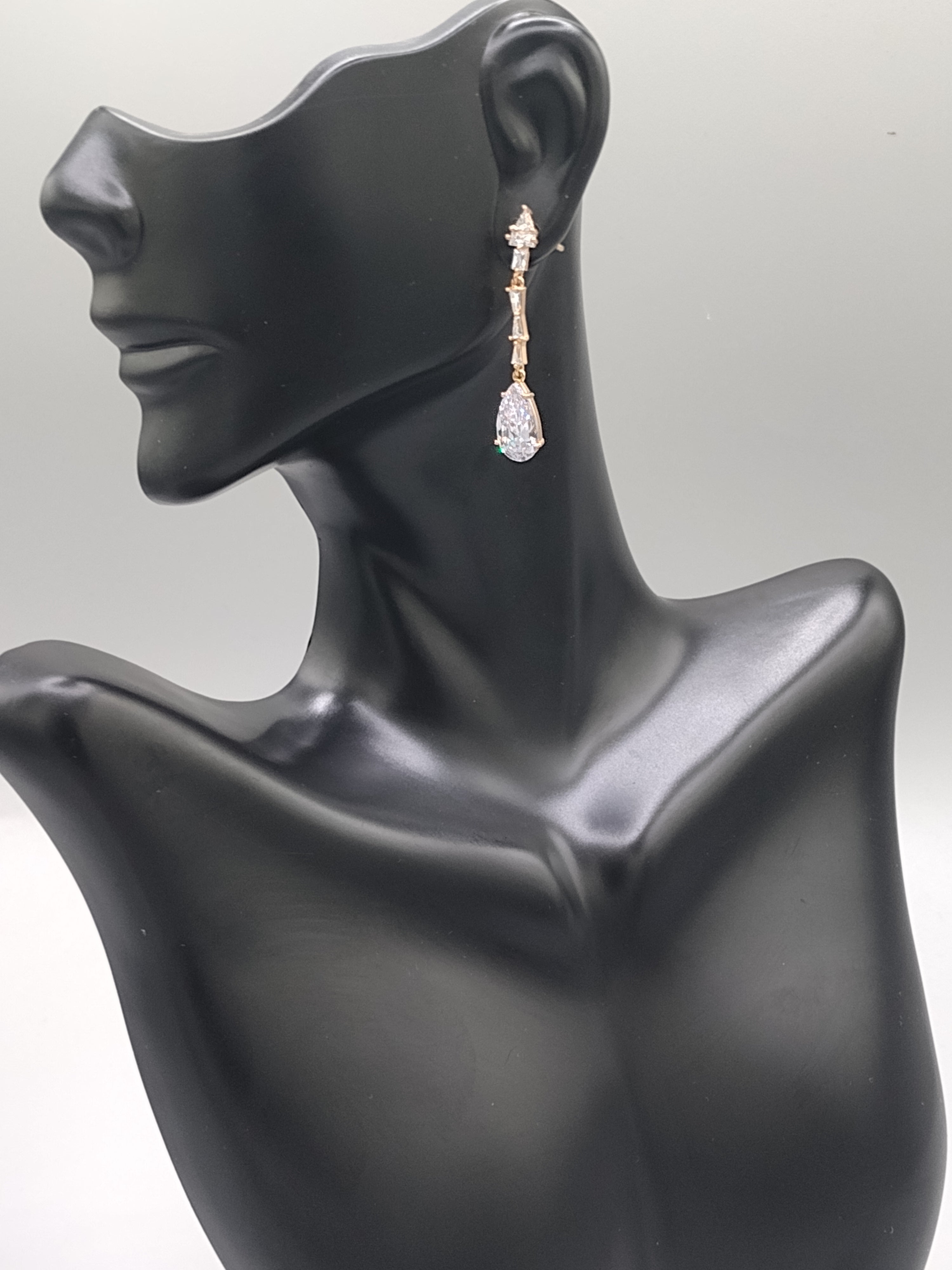Luxx Earrings