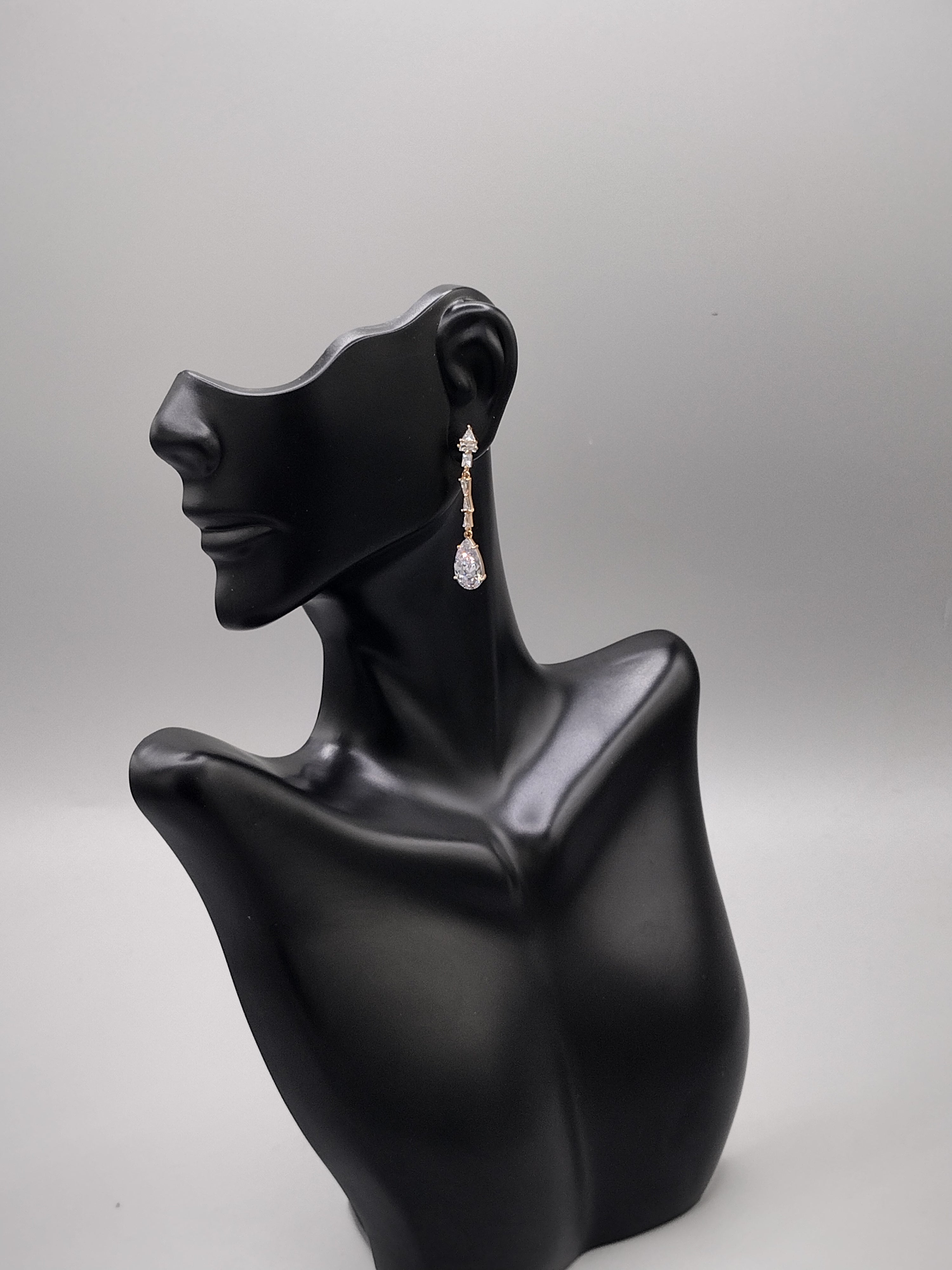 Luxx Earrings