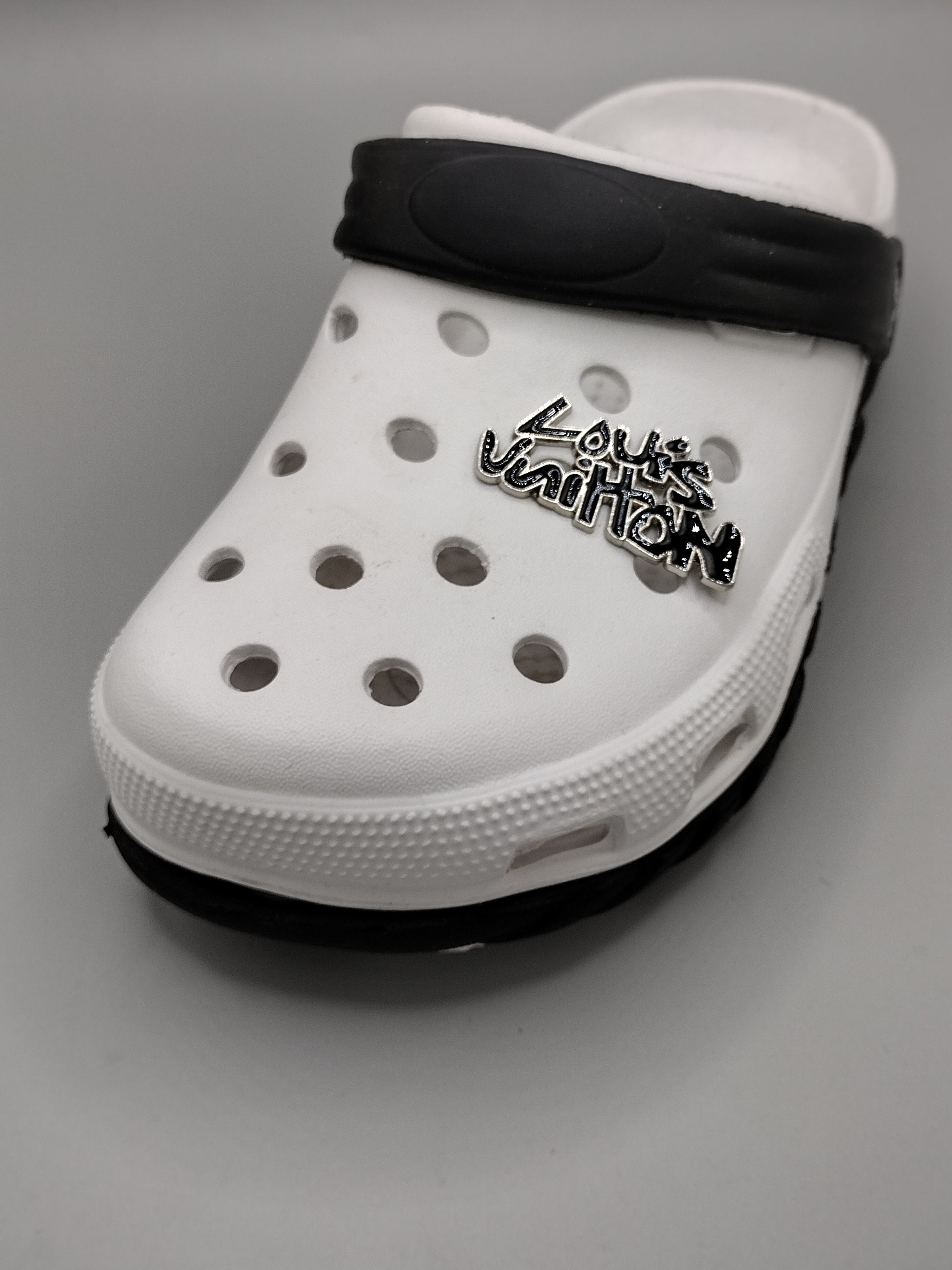 Luxx Croc Charms