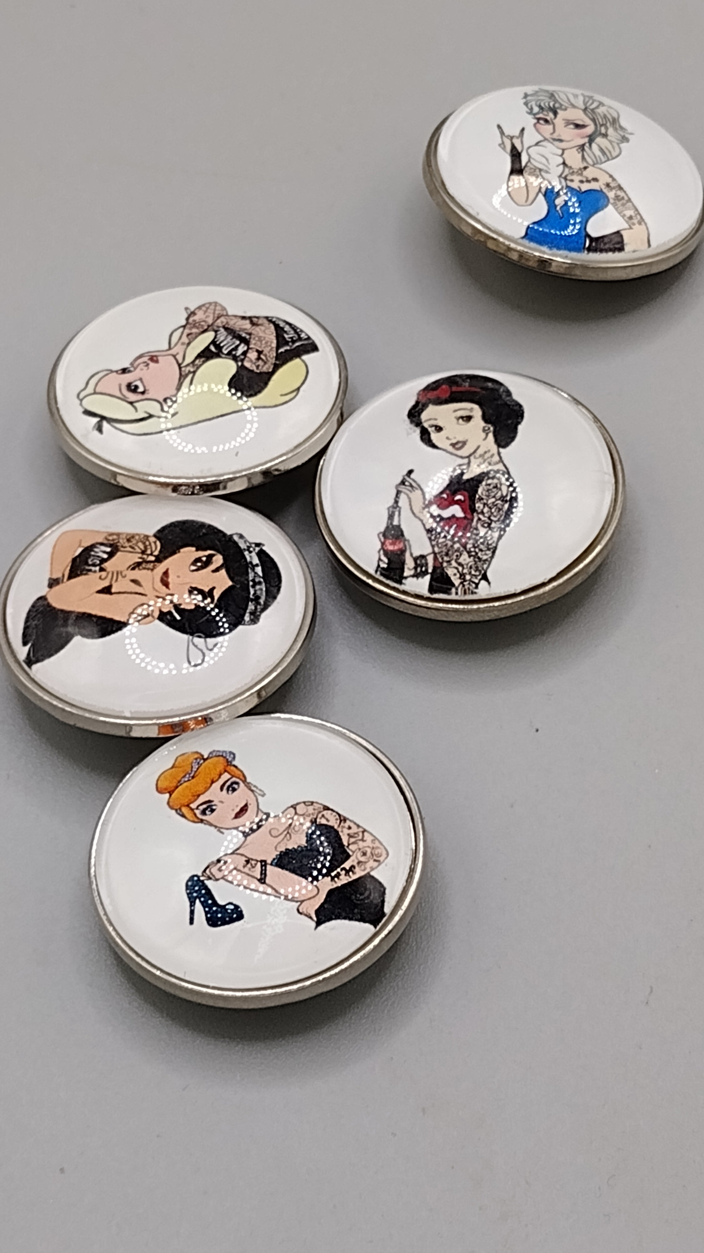 Luxx Croc Charms